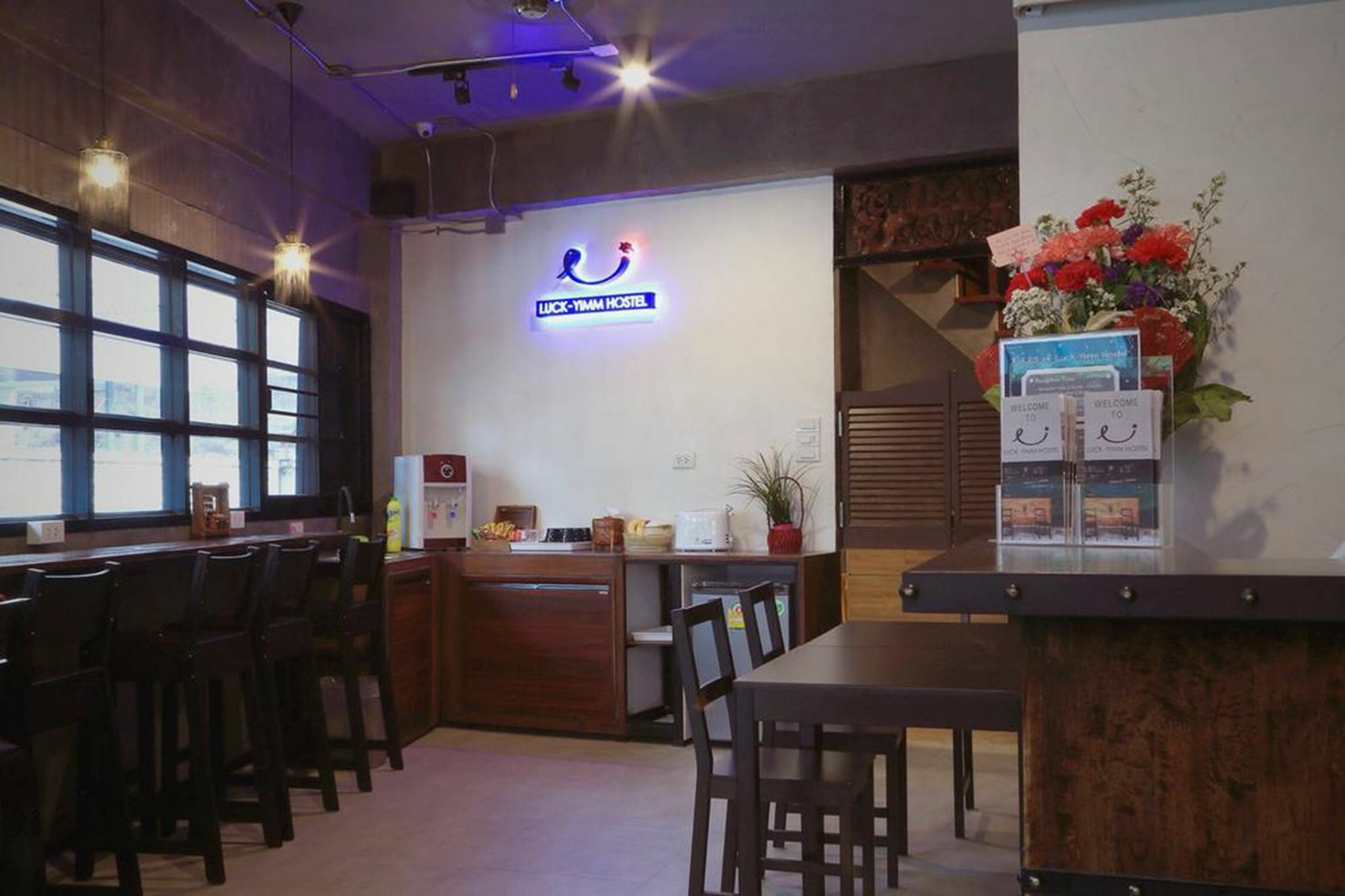 Luck Yimm Hostel (Adults Only) Bangkok Zewnętrze zdjęcie