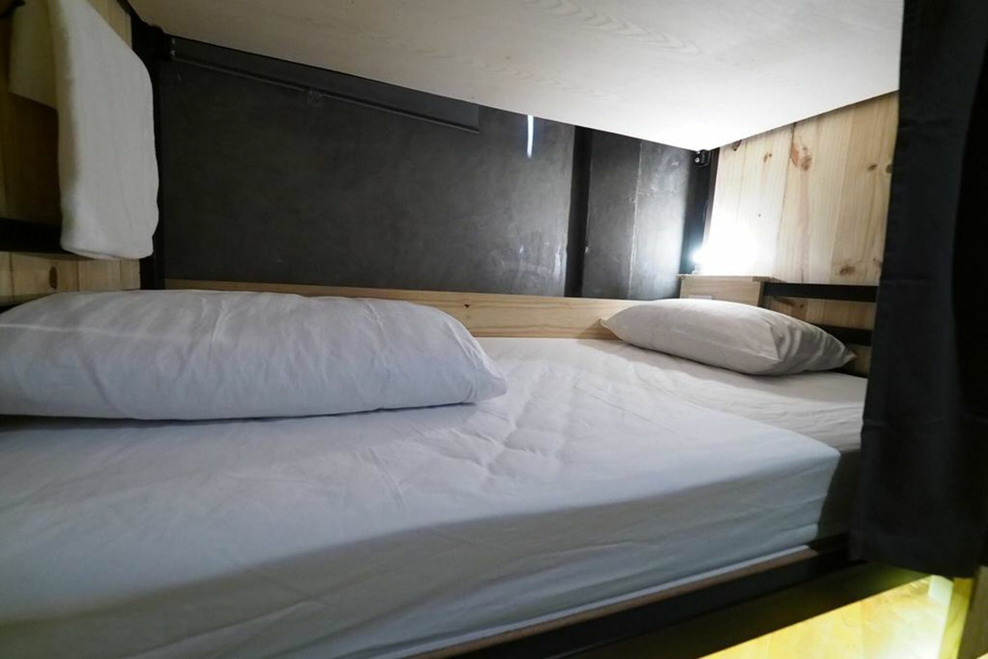 Luck Yimm Hostel (Adults Only) Bangkok Zewnętrze zdjęcie
